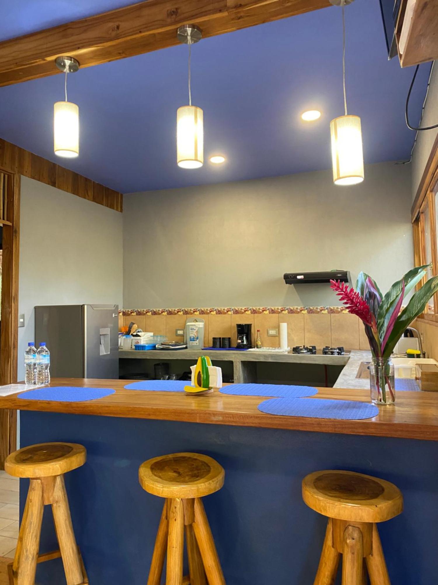 Jazlyn Lodge & Tours ปาเกรา ภายนอก รูปภาพ