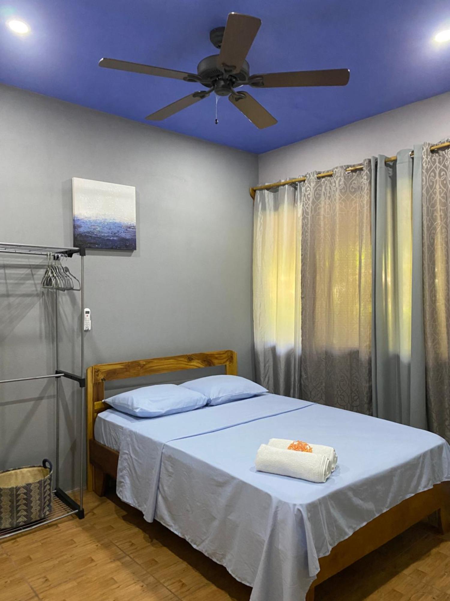 Jazlyn Lodge & Tours ปาเกรา ภายนอก รูปภาพ